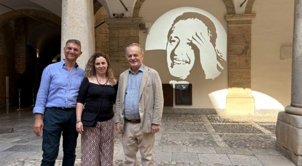 Il volto di Paolo Borsellino proiettato a Palazzo dei Normanni