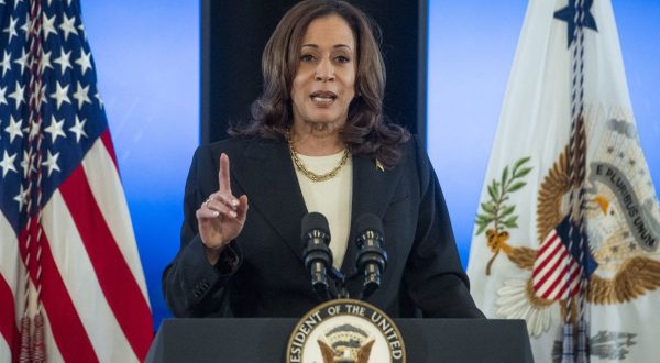 Kamala Harris “L’eredità di Biden non ha eguali nella storia moderna”