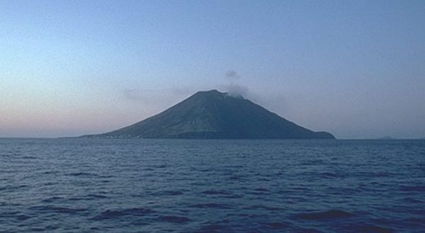 Stromboli, l’Isola protesta per decisione Rai di mandare in onda fiction