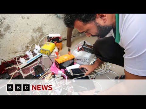 Palestinians living abroad say Microsoft unfairly closing accounts | BBC News