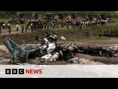 Nepal plane crash leaves at least 18 dead | BBC News