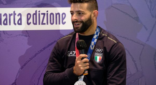 Pizzolato bronzo olimpico nel sollevamento pesi