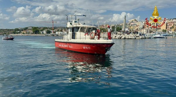 Naufragio nel palermitano, riprese le ricerche dell’ultima dispersa