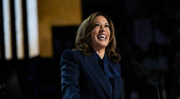 Kamala Harris accetta la candidatura Dem “Sarò la presidente di tutti”