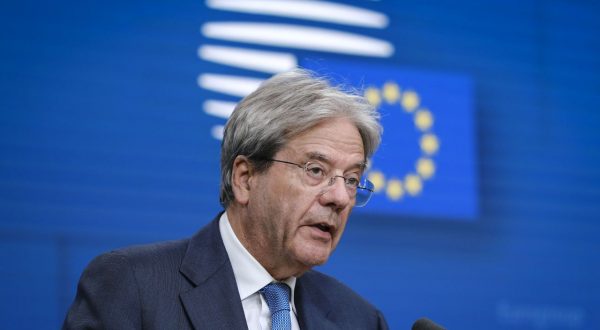 Gentiloni “Da disinformazione online pericolo per le democrazie”