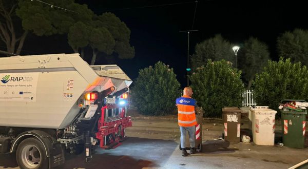 Palermo, dal 12 agosto a Mondello due turni quotidiani di ritiro della frazione organica per le utenze food