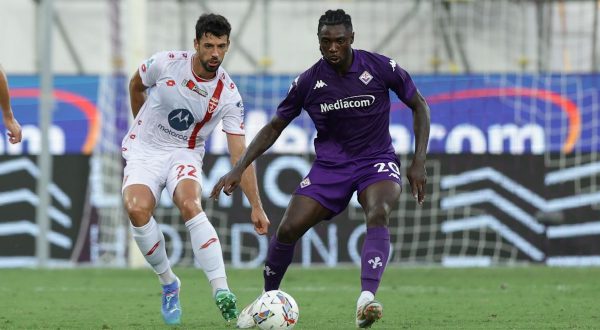 Monza avanti di due gol, Fiorentina 2-2 al 96′ con Gosens