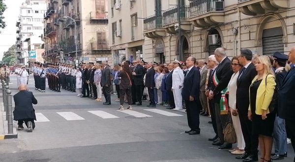 Palermo ricorda Dalla Chiesa a 42 anni dalla strage, presente Piantedosi