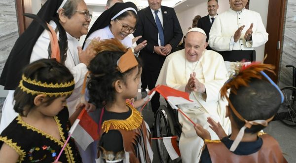 Papa Francesco “La fede non sia manipolata per accrescere l’odio”