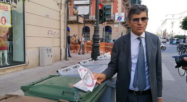 Raccolta differenziata a Palermo, intensificati i controlli contro i “furbetti”