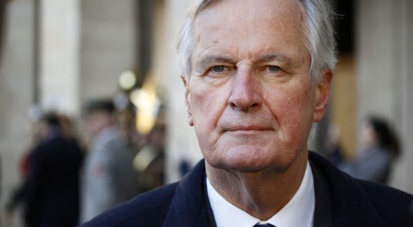 Macron nomina Michel Barnier nuovo primo ministro