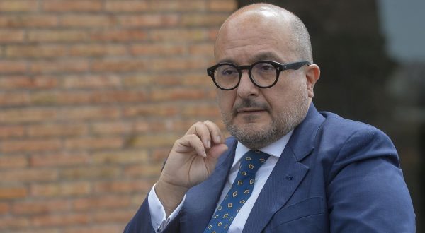 Sangiuliano si dimette, Giuli nuovo ministro della Cultura