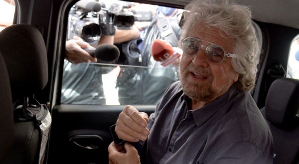 M5s, Grillo a Conte “Assicurare parità di accesso e partecipazione”