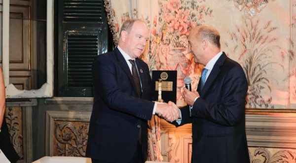 Il “Premio Internazionale Magna Grecia” al Principe Alberto di Monaco