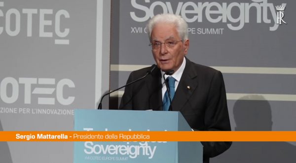 Mattarella “L’Unione Europea è debole nelle tecnologie emergenti”