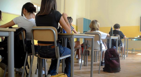 Scuola, Italia deferita alla Corte Ue per abuso di contratti a termine