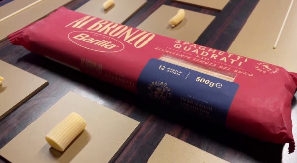 La scarpetta si trasforma in un gesto gourmet con Barilla Al Bronzo