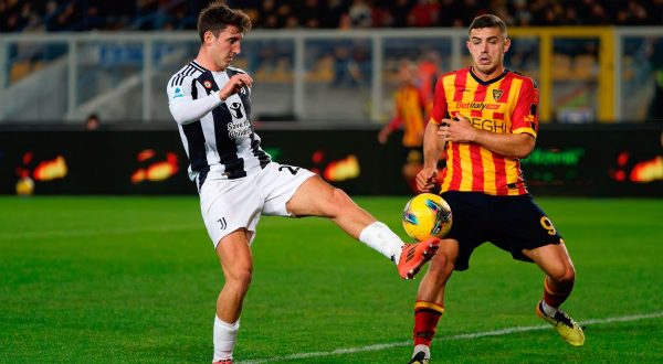 La Juve fermata sull’1-1 a Lecce, Rebic risponde a Cambiaso